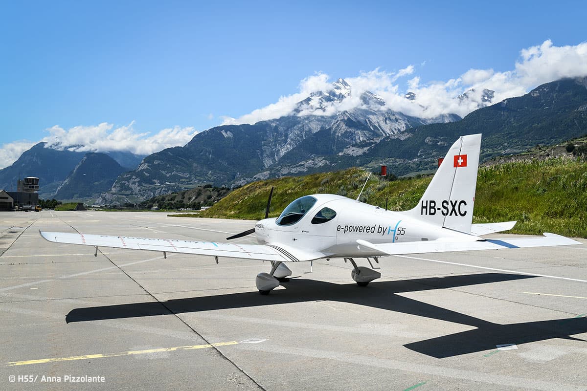 Bristell Energic three-quarter view with a mountain backdrop