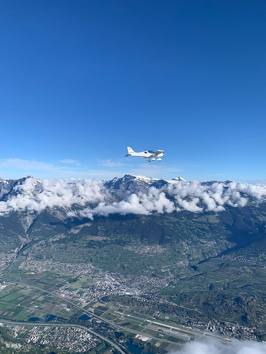 Bristell Energic cruising high above the Rhône valley