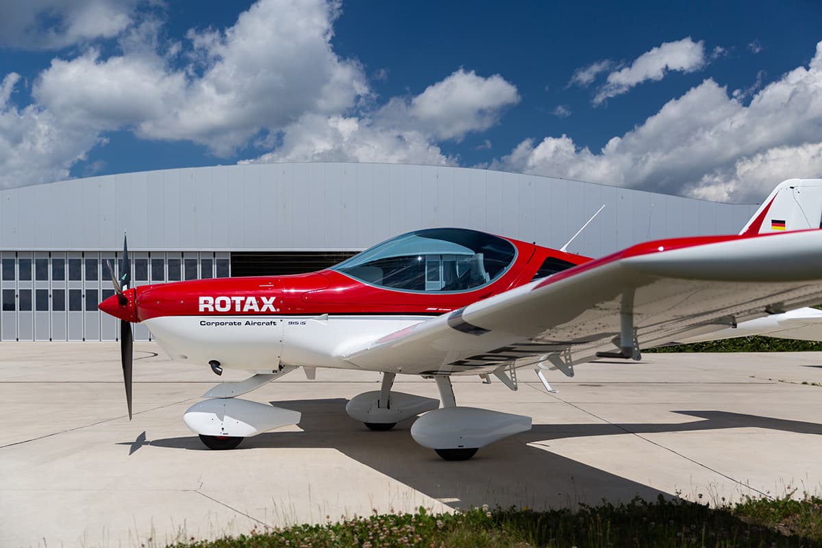Bristell B23 Turbo side profile on the ramp